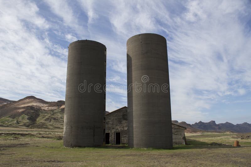 Oud landbouwbedrijf in Krysuvik royalty-vrije stock afbeeldingen Oud landbouwbedrijf in Krysuvik royalty-vrije stock afbeeldingen