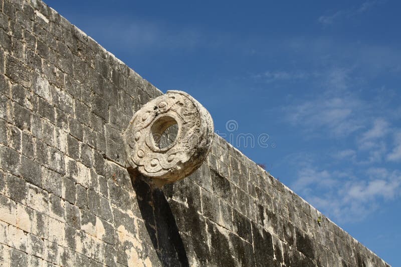 Oud Maya Spel in Chichen Itza, Yucatan, Mexico Stock Foto Image of