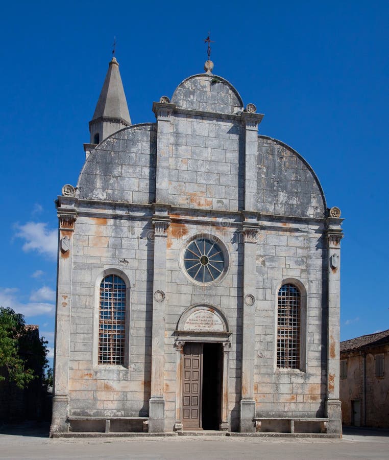 Oude kerk in Istria