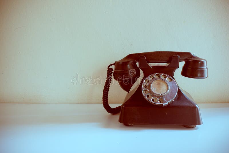 Oude vintage telefoon stock foto's