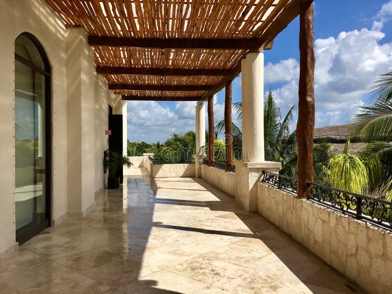 Outdoor Corridor stock image. Image of corridor, london 10728059