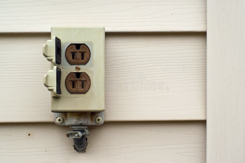 Outdoor Electrical Outlet