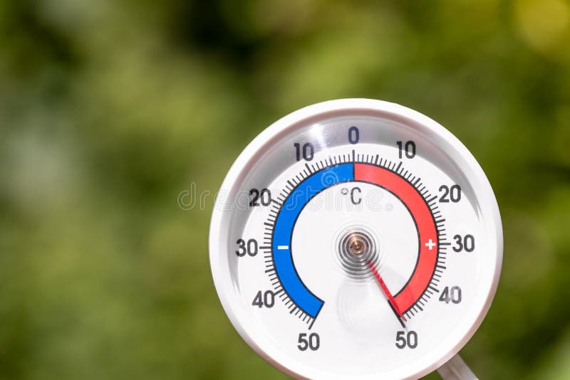 Cold Winter Weather. Outdoor Thermometer On A Window Shows A Minus Thirty  Degrees Celsius. Low Temperatures Under Zero Stock Photo, Picture and  Royalty Free Image. Image 69826531.