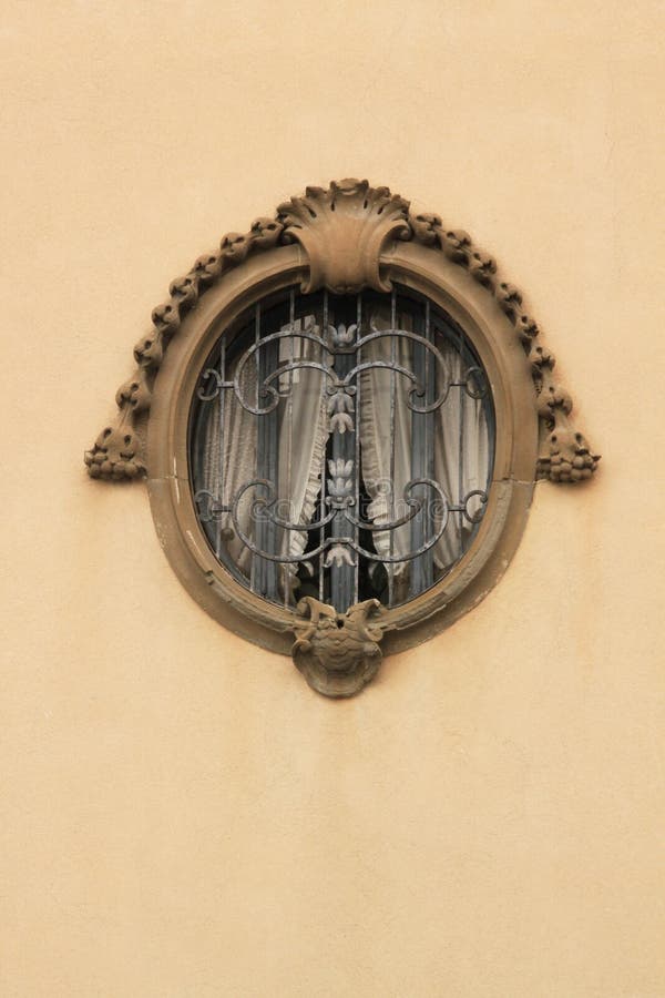Ovales Fenster Archivbilder Abgabe des Download160