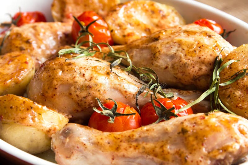 Oven Baked Chicken and Vegetables Stock Image - Image of pepper, fresh ...