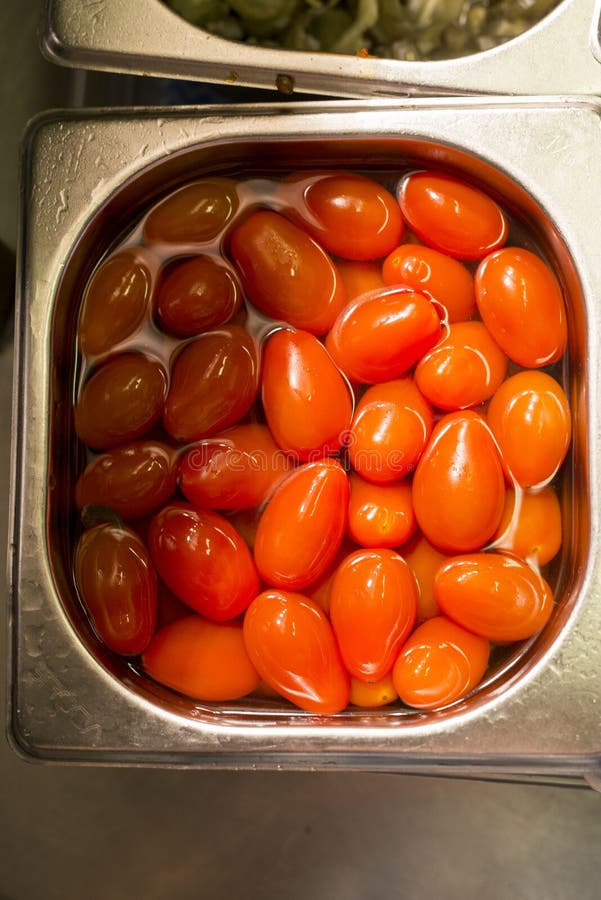 Tray of Salad of Cooked Scarlet Eggplant, or Jilo Stock Image - Image of  gilo, diet: 240564043