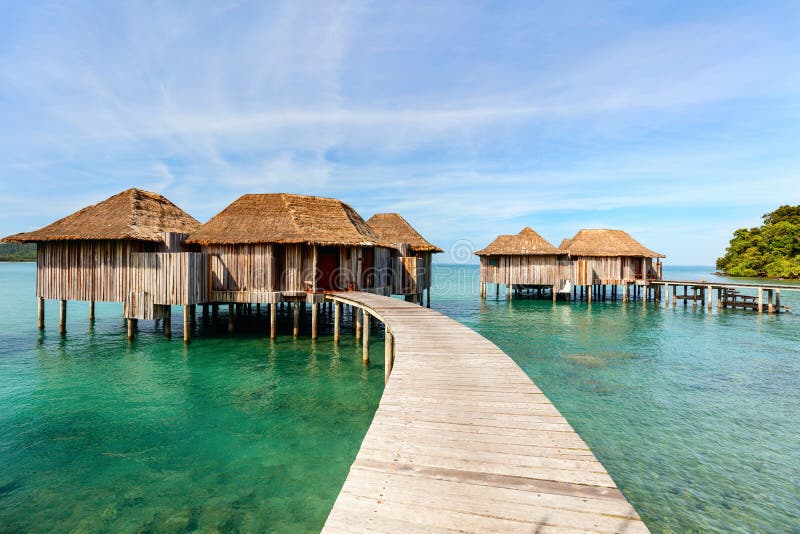 Overwater bungalow arkivfoton Overwater bungalow arkivfoton