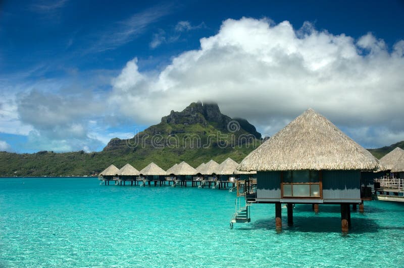 Ubytování ve vodních bungalovů na bora bora.