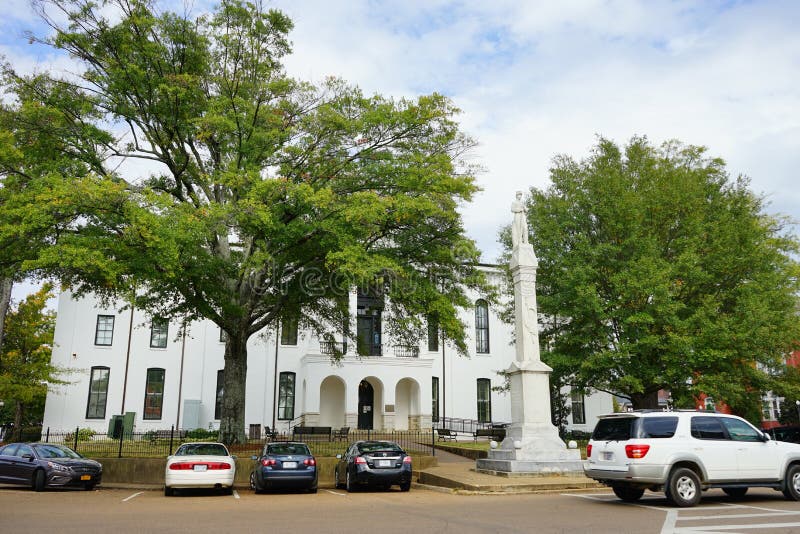 Oxford court house editorial stock image. Image of court 62329144