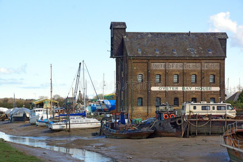 Oyster Bay House editorial photo. Image of river, faversham 52698911