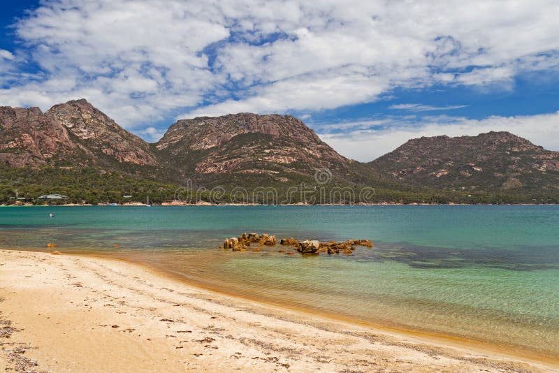 Oyster Bay in Tasmania stock image. Image of australia 22813639
