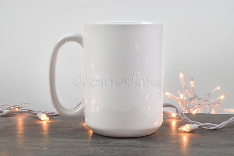 https://thumbs.dreamstime.com/b/oz-coffee-cup-mockup-glowing-white-lights-171658739.jpg