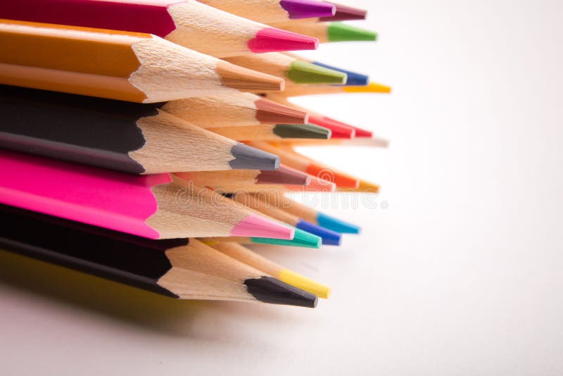 Ołówki wszystko barwią