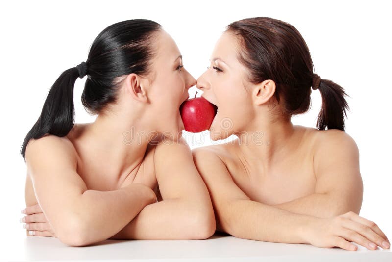 Paare, die einen Apfel beißen stockbild Paare, die einen Apfel beißen stockbild