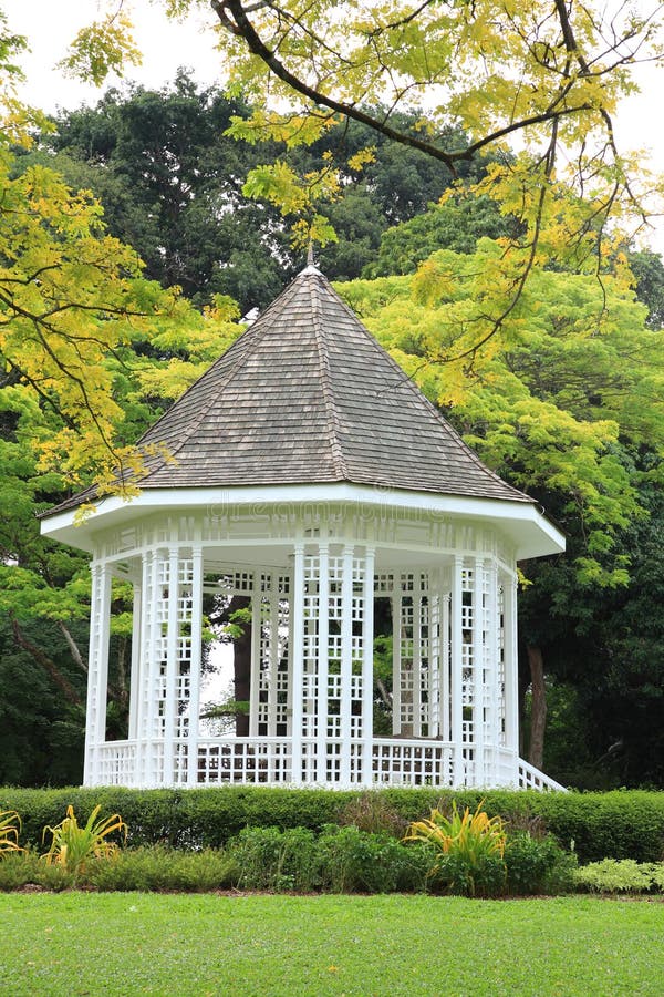 Pabellón en los jardines botánicos de Singapur foto de archivo Pabellón en los jardines botánicos de Singapur foto de archivo