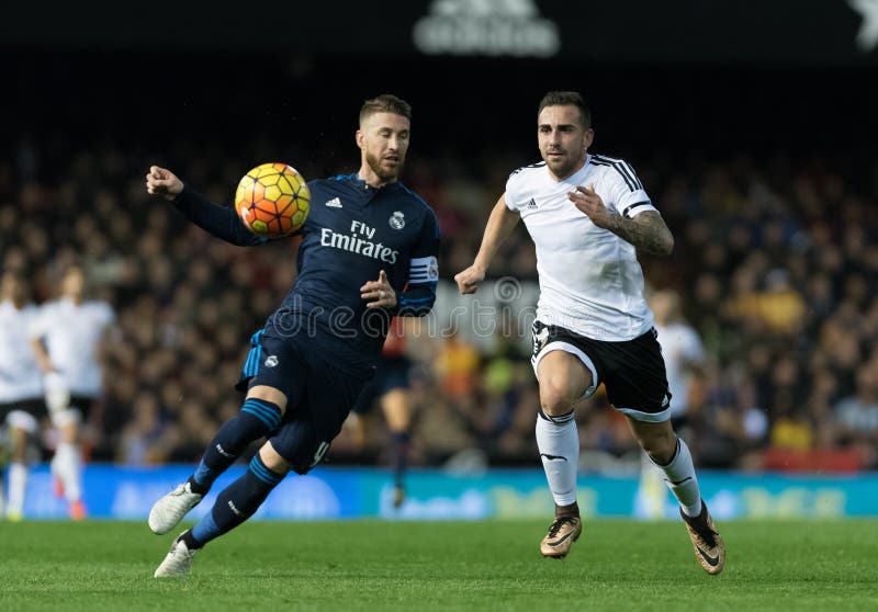 Paco Alcacer και Sergio Ramos στοκ φωτογραφίες με δικαίωμα ελεύθερης χρήσης Paco Alcacer και Sergio Ramos στοκ φωτογραφίες με δικαίωμα ελεύθερης χρήσης