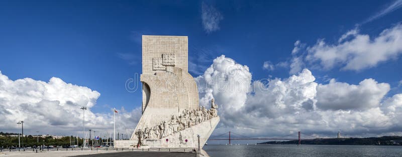 Padrao DOS Descobrimentos Monument und der Tajo stockfoto Padrao DOS Descobrimentos Monument und der Tajo stockfoto