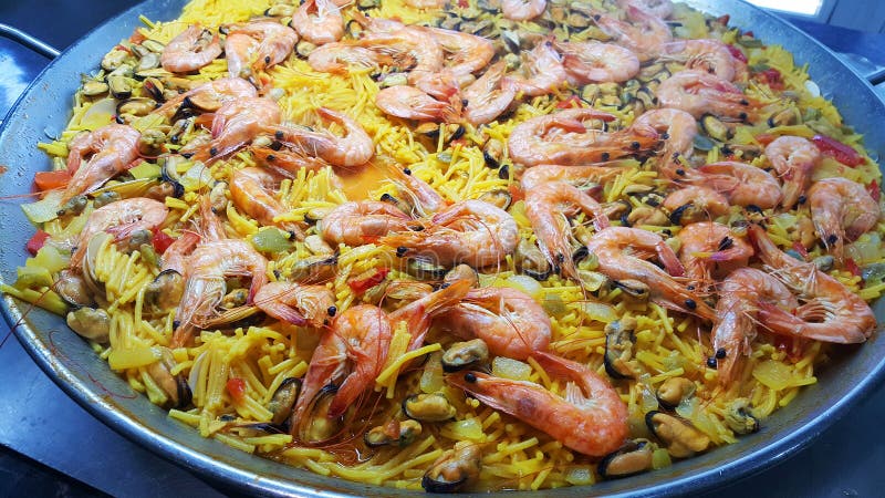 Paella tipica dalla Spagna fotografie stock Paella tipica dalla Spagna fotografie stock