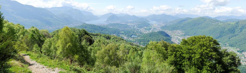 Paesaggio della regione di Lugano immagine stock libera da diritti Paesaggio della regione di Lugano immagine stock libera da diritti