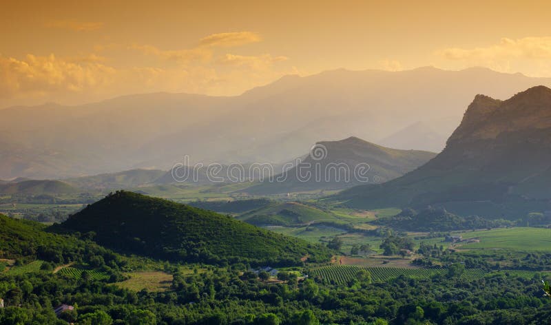 Paesaggio di Patrimonio in Corsica fotografia stock libera da diritti Paesaggio di Patrimonio in Corsica fotografia stock libera da diritti