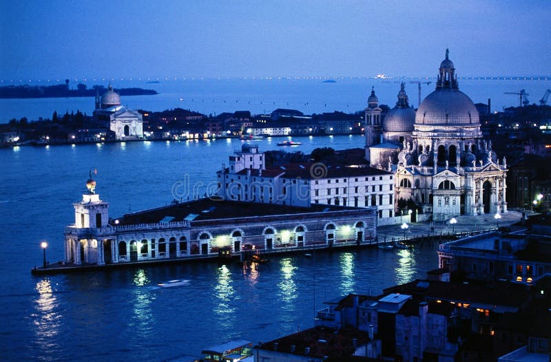 Paesaggio di Venezia al crepuscolo