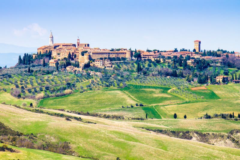 Paesaggio urbano di Pienza, in Toscana, l'Italia fotografia stock Paesaggio urbano di Pienza, in Toscana, l'Italia fotografia stock