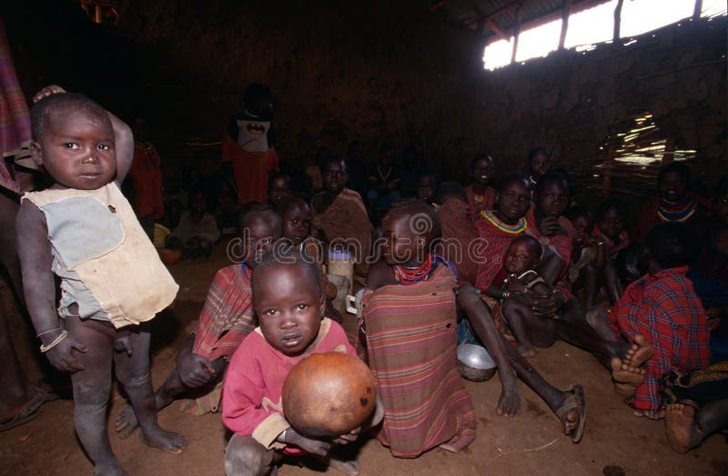 Paesani di Karamojong, Uganda fotografia stock Paesani di Karamojong, Uganda fotografia stock