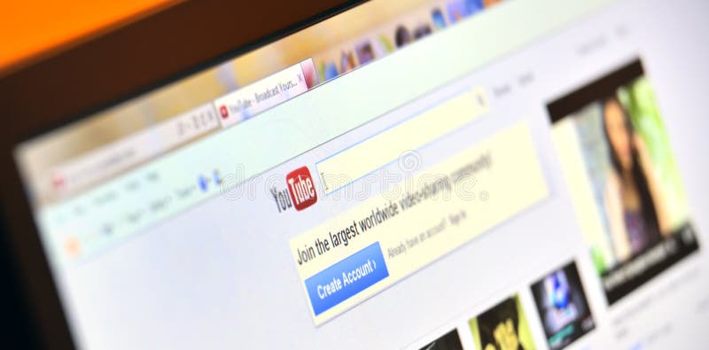 Paginación de YouTube foto de archivo libre de regalías Paginación de YouTube foto de archivo libre de regalías