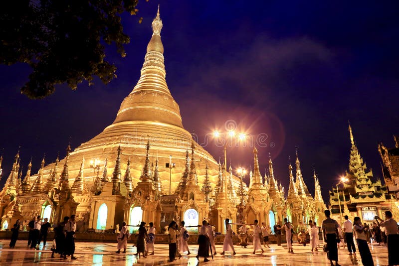 Pagoda di Shwedagon fotografia stock libera da diritti Pagoda di Shwedagon fotografia stock libera da diritti