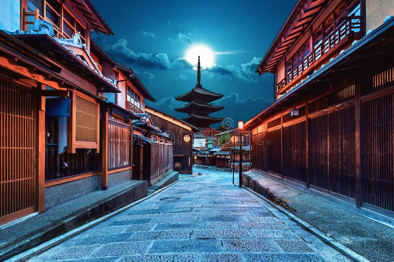 Pagode de Yasaka e rua de Sannen Zaka em Kyoto, Japão