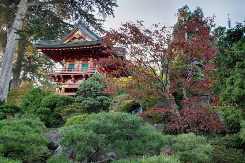 Pagode Am Japanischen Garten Stockfoto Bild von garten