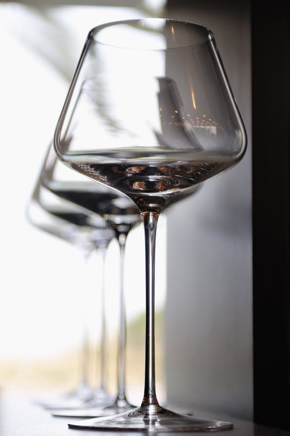 Pahare de vin foarte elegante stock photo