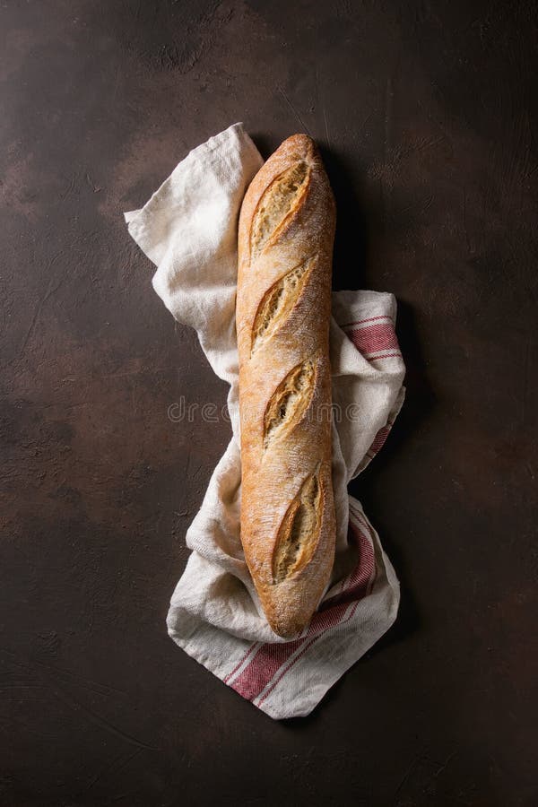 Pain de baguette d'artisan photo libre de droits Pain de baguette d'artisan photo libre de droits