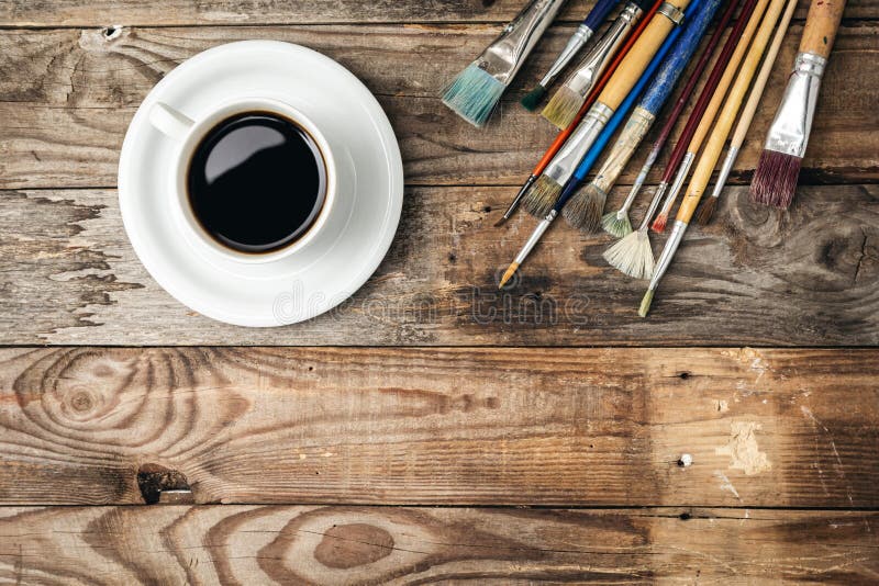 7,700+ Paint Brushes In Cup Stock Photos, Pictures & Royalty-Free Images -  iStock