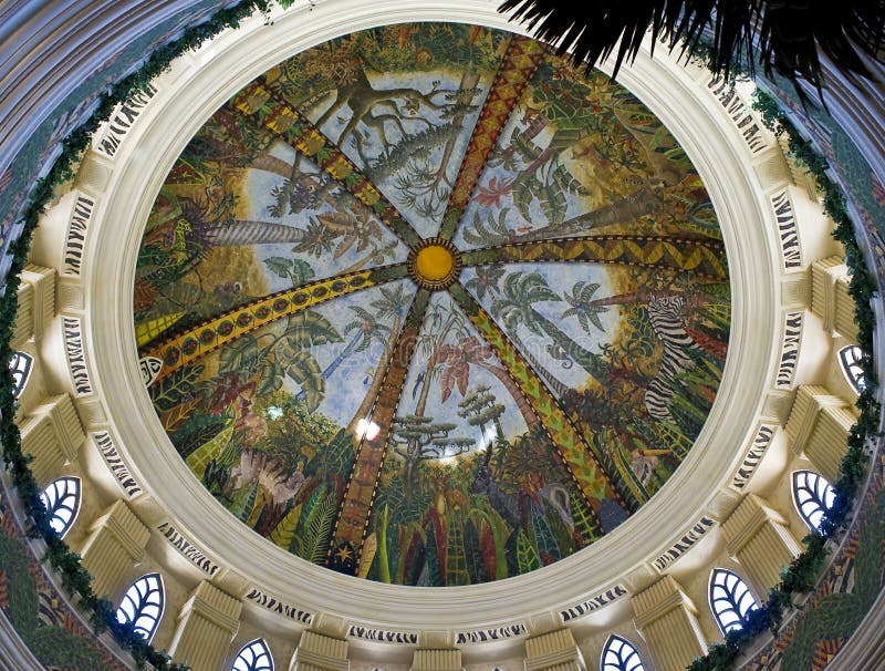 Painted ceiling - Sun City, Lost Palace