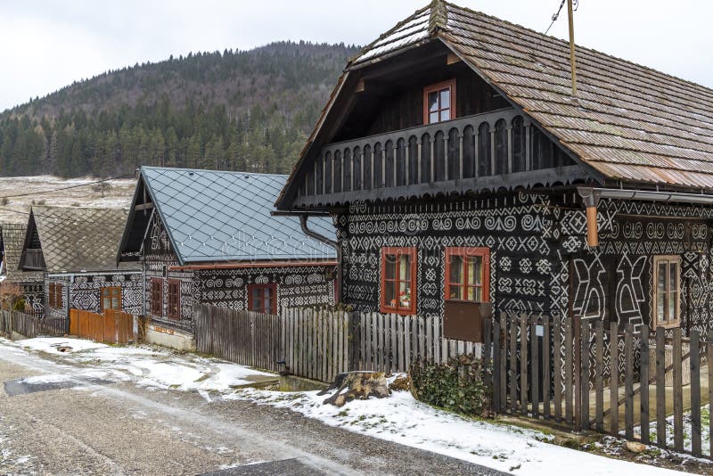 Malovaný lidový dům, vesnička UNESCO Čičmany na Slovensku