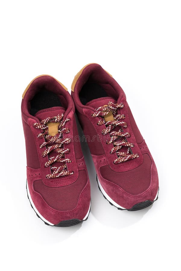 burgundy athletic shoes