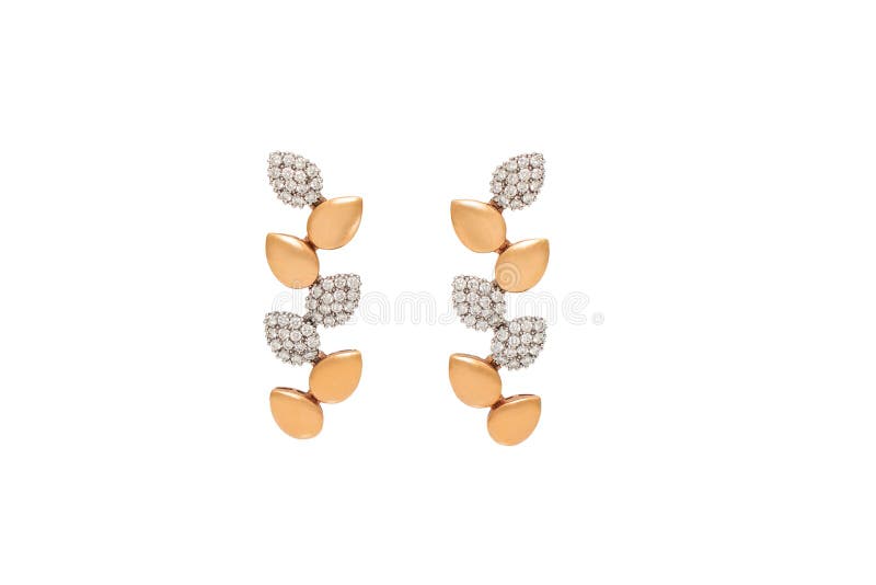 Paires de boucles d'oreille d'or de diamant d'isolement sur le fond blanc Boucles d'oreille d'or avec des diamants, bijoux de lux photos stock Paires de boucles d'oreille d'or de diamant d'isolement sur le fond blanc Boucles d'oreille d'or avec des diamants, bijoux de lux photos stock