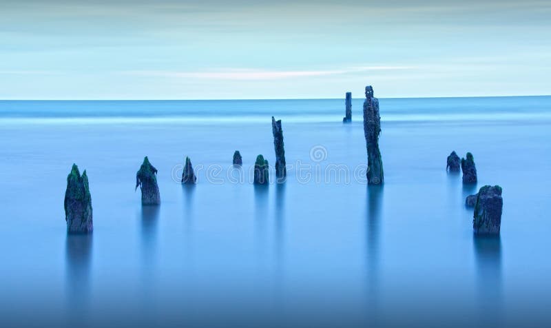 Paisagem azul do mar da hora fotografia de stock royalty free Paisagem azul do mar da hora fotografia de stock royalty free