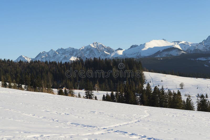 Paisagem bonita em montanhas de Tatra fotografia de stock royalty free Paisagem bonita em montanhas de Tatra fotografia de stock royalty free