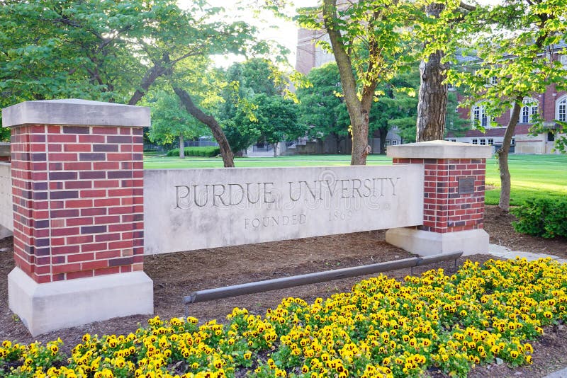 Paisagem do campus da Universidade Purdue imagens de stock royalty free