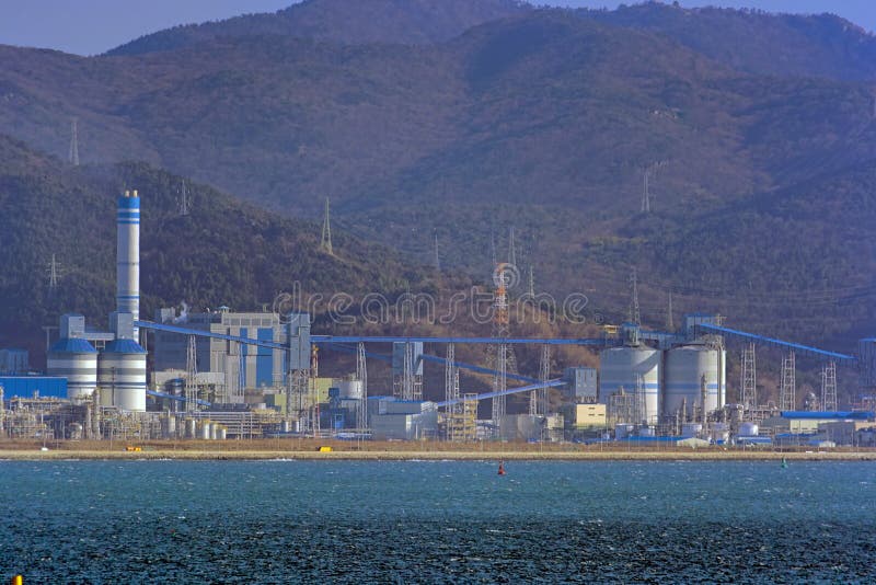 Paisaje industrial en Corea del Sur foto de archivo Paisaje industrial en Corea del Sur foto de archivo