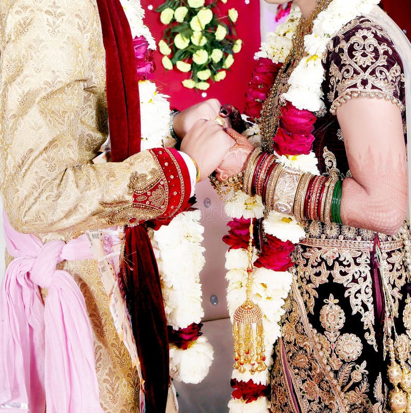 Indian Bride Groom Stock Photos Download 2 907 Royalty Free Photos
