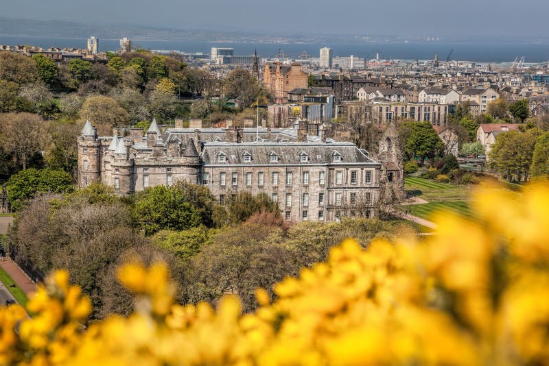 edinburgh travel queen