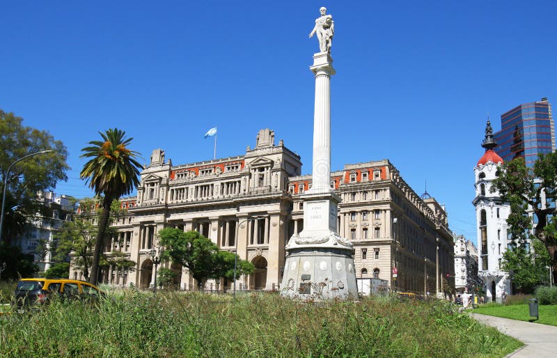 Palace of Justice, Supreme Court of Argentina, Monument to General Juan Lavalle in front. Buenos Aires royalty free stock photos Palace of Justice, Supreme Court of Argentina, Monument to General Juan Lavalle in front. Buenos Aires royalty free stock photos