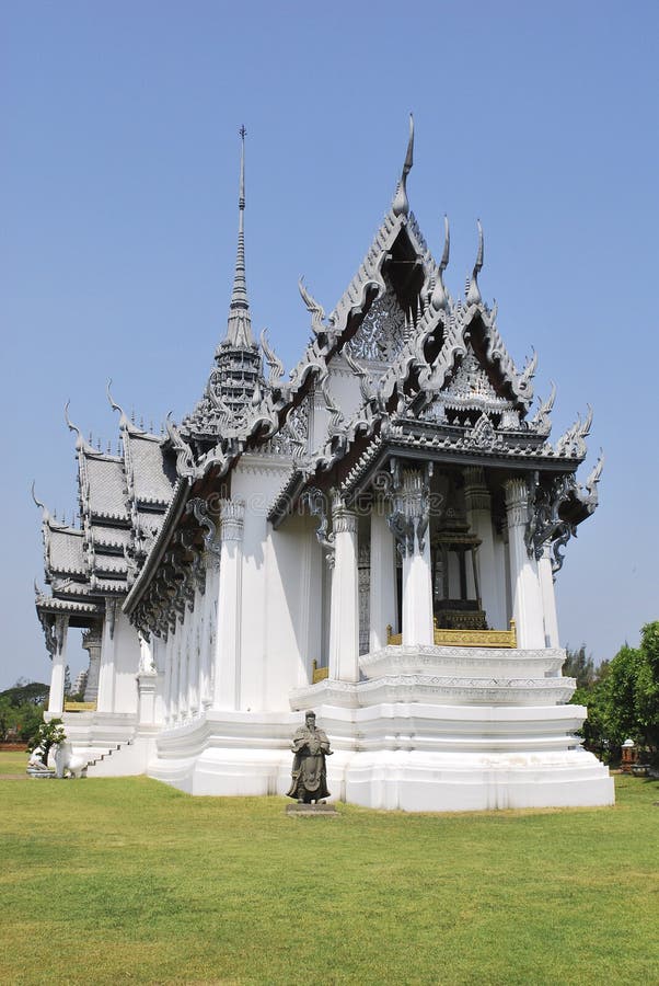 Palace in Thai Epic