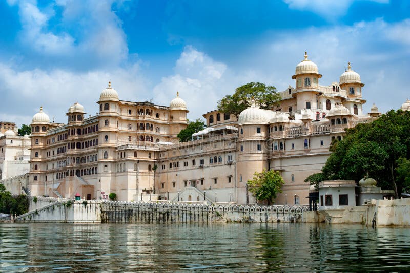 Palaces on the waterfront. Lake Pichola, situated in Udaipur city in the Indian state of Rajasthan, is an artificial fresh water lake, created in the year 1362 AD, named after the nearby Picholi village. It is one of the several contiguous lakes, and developed over the last few centuries in and around the famous Udaipur city. Palaces on the waterfront. Lake Pichola, situated in Udaipur city in the Indian state of Rajasthan, is an artificial fresh water lake, created in the year 1362 AD, named after the nearby Picholi village. It is one of the several contiguous lakes, and developed over the last few centuries in and around the famous Udaipur city.