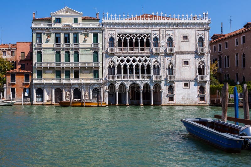 Palacio en Venecia en Grand Canal foto de archivo Palacio en Venecia en Grand Canal foto de archivo