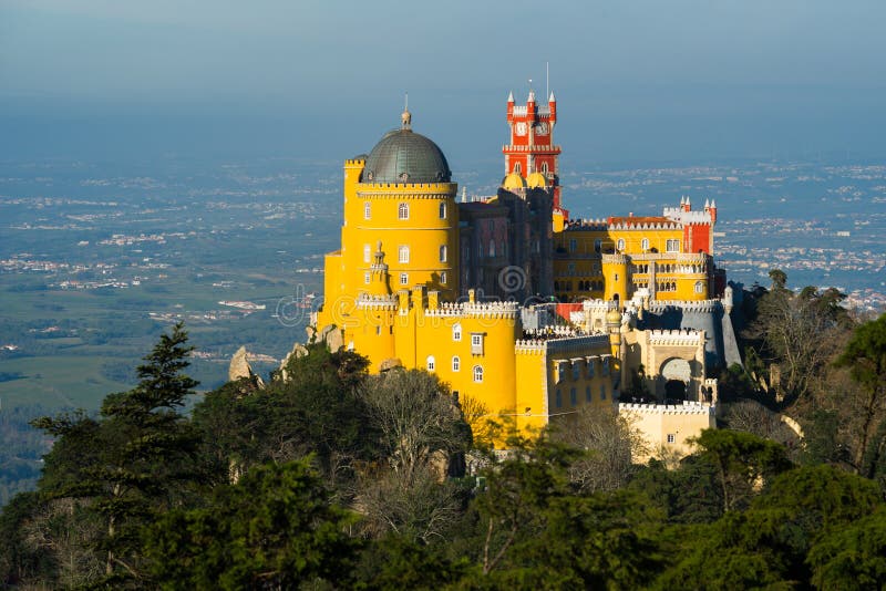 Palacio nacional del palacio de Pena en Sintra Sintra, Lisboa portugal fotografía de archivo libre de regalías Palacio nacional del palacio de Pena en Sintra Sintra, Lisboa portugal fotografía de archivo libre de regalías