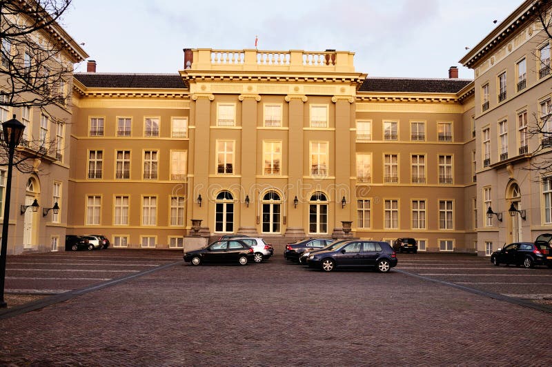 Palacio Noordeinde, La Haya Imagen de archivo - Imagen de noordeinde